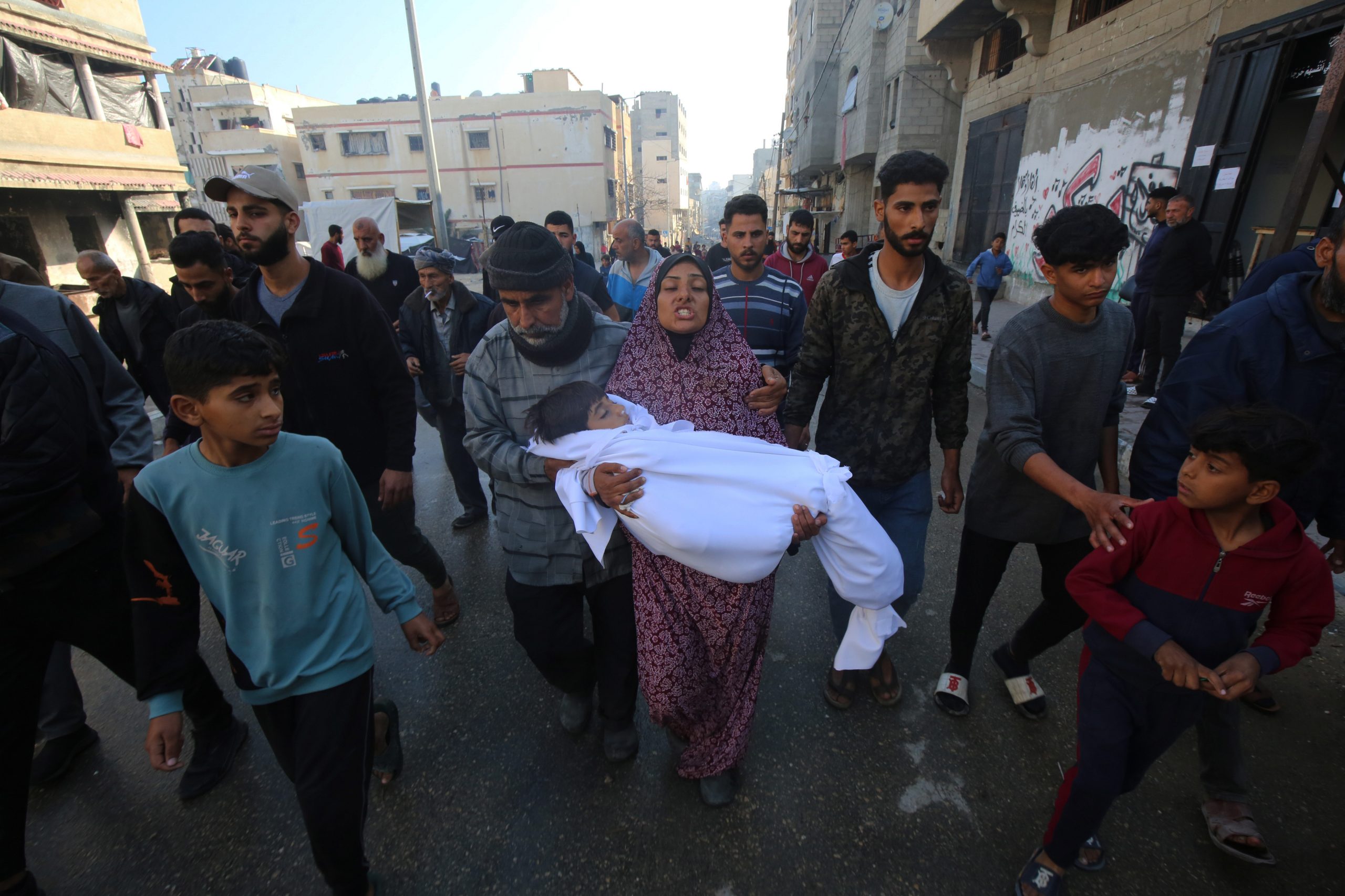 حصاد اليوم الـ 42 .. تصعيد العدوان الإسرائيلي على غزة واستمرار الإبادة