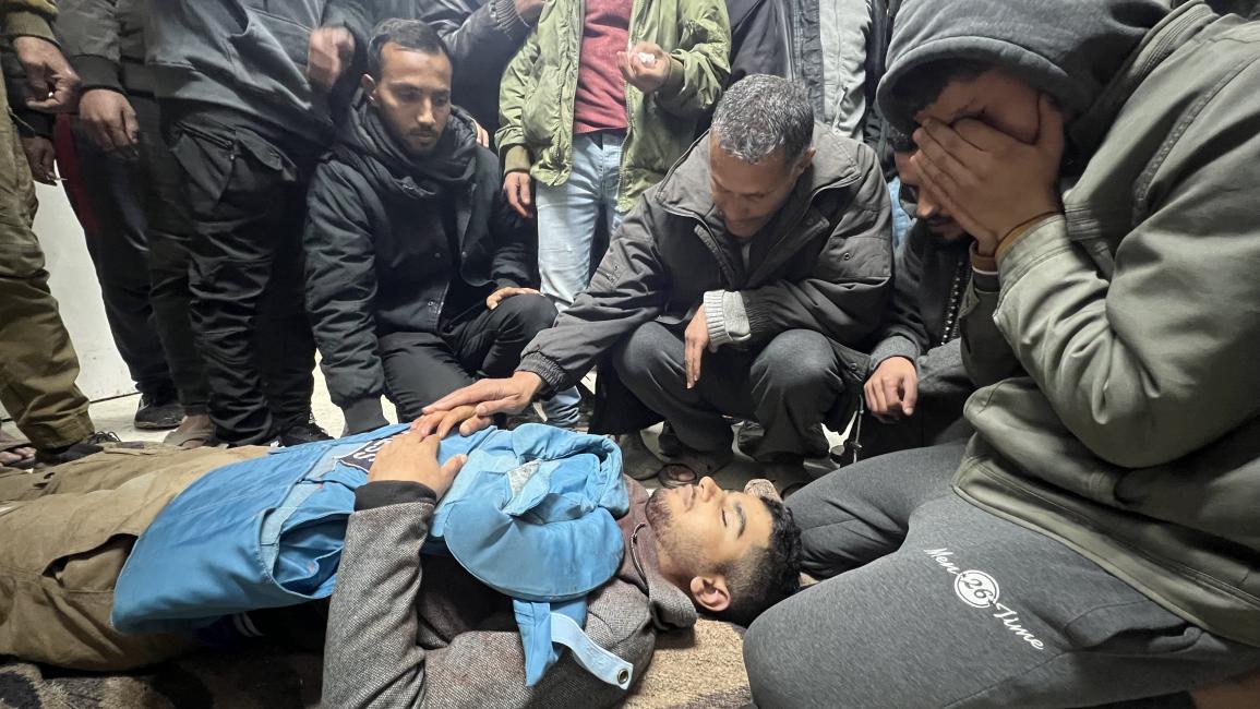 الإعلام الحكومي: صحفيو غزة يحيون اليوم العالمي لحركة الصحافة بالدماء والدموع