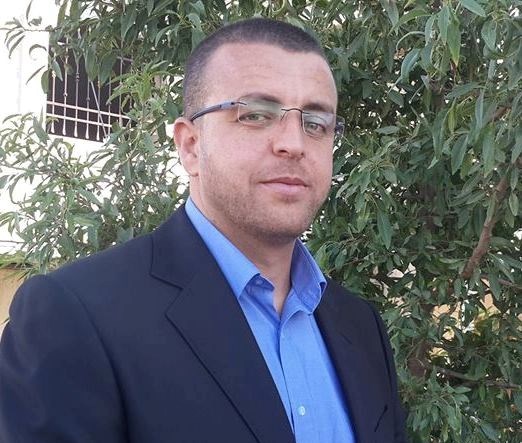 الاحتلال يجدد منع زيارة المحامي للصحفي القيق