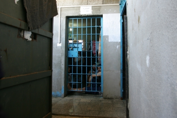 إدارة سجون الاحتلال تغلق سجن جيفعون