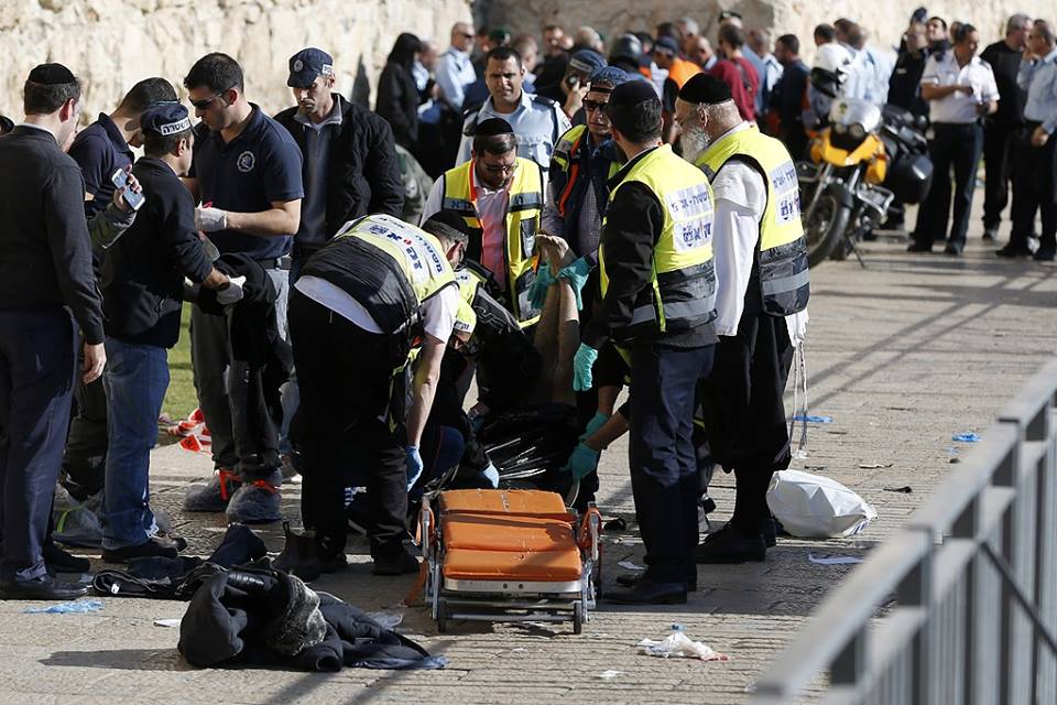 استشهد منفذاها.. مقتل مستوطنَين وإصابة ثالث في عملية القدس