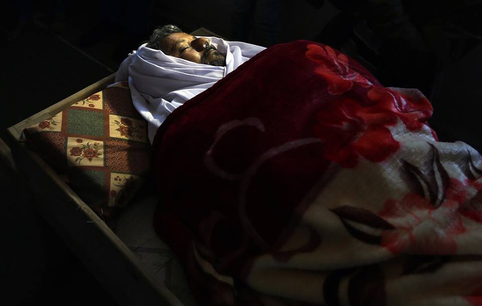 الاحتلال ينوي تسليم  جثامين 3 شهداء من القدس