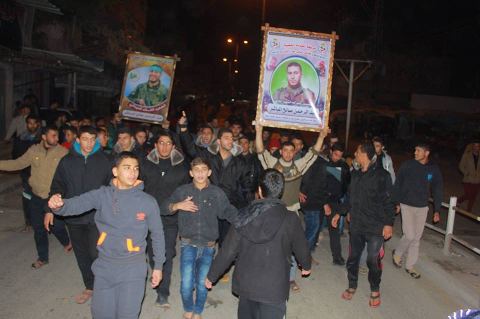 مسيرات عفوية نحو منازل الشهداء محتجزي شاليط