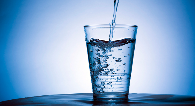 9 علامات تدل على احتياج جسمك للماء