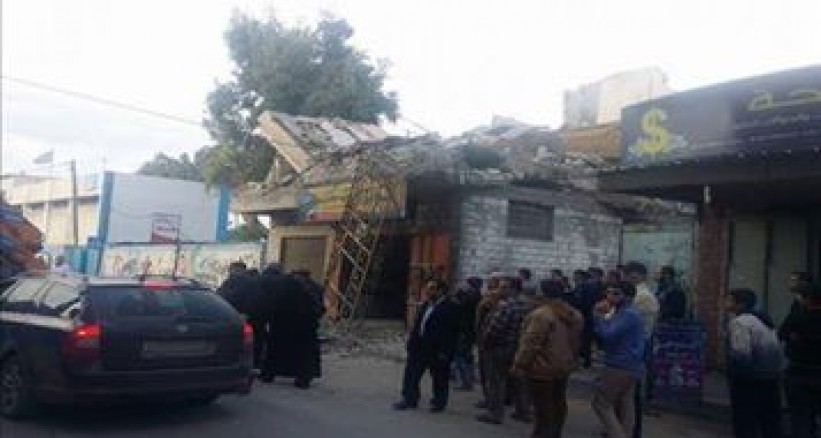 وفاة مواطن وإصابة اثنين خلال انهيار منزل وسط غزة