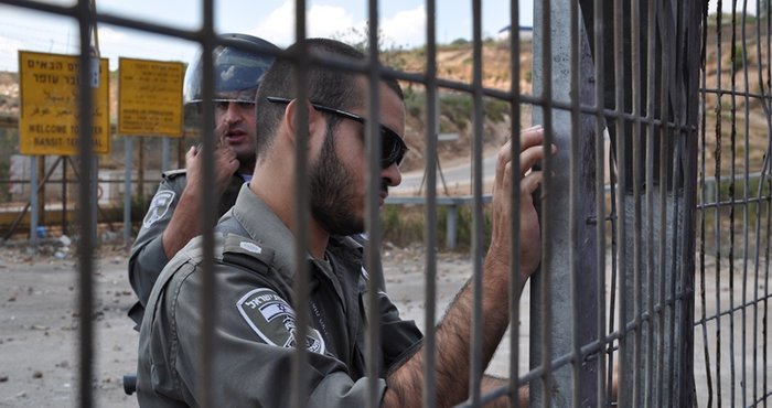 الاحتلال يصدر 27 قرار اعتقال إداري ضد فلسطينيين
