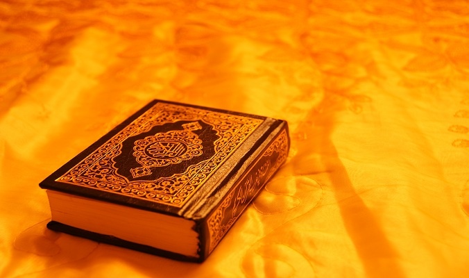 ستيني يحفظ القرآن في عامين وينال لقب أكبر حافظ بجدة