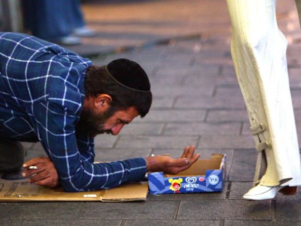 حرب غزة أدخلت 25% من الإسرائيليين تحت خط الفقر