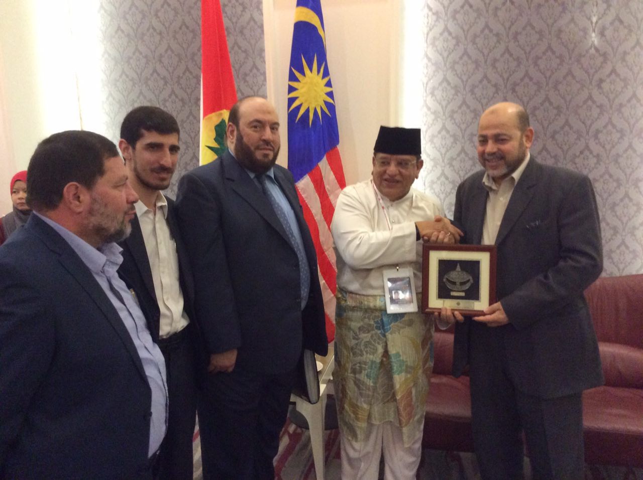 قيادات حماس تلتقي مسؤولين بحزب أمنو الحاكم في ماليزيا