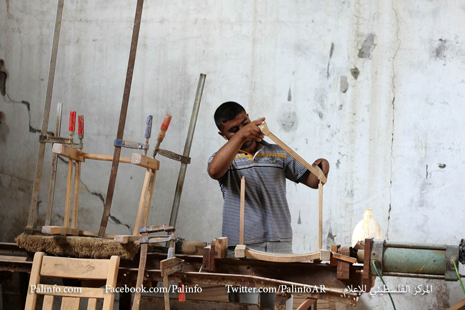 شلل في الصناعات الخشبية بغزة بسبب قرارات صهيونية