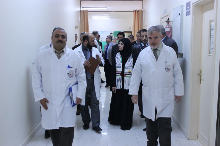 وفد طبي قطري يتفقد مستشفى الوفاء بغزة
