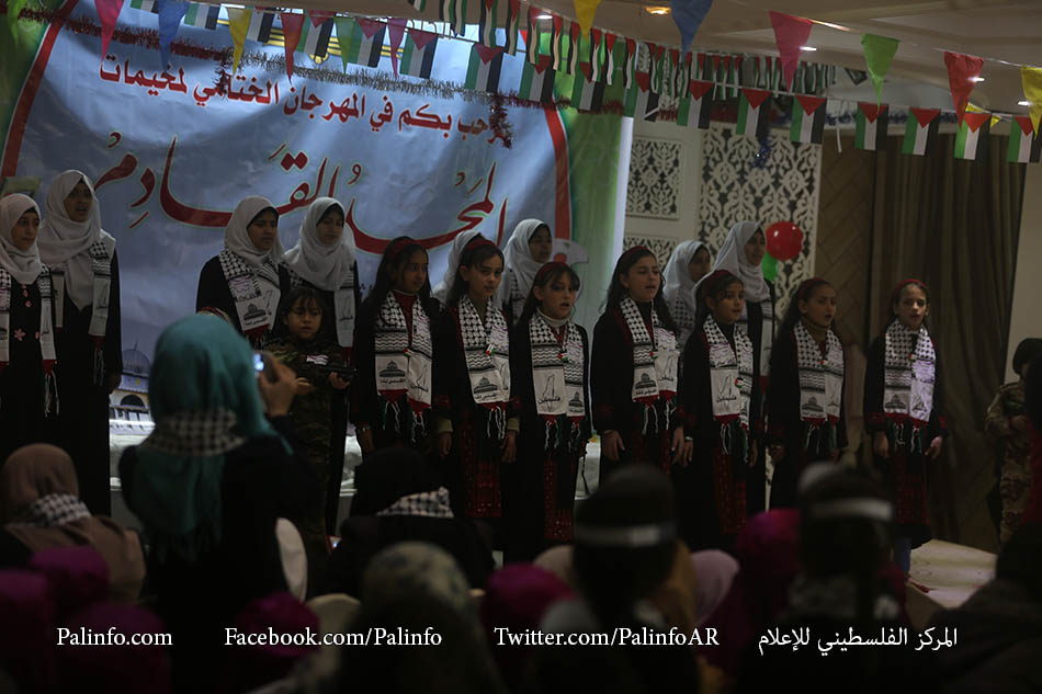 فتيات غزة يبدعن بأعمال فنية لتحرير فلسطين