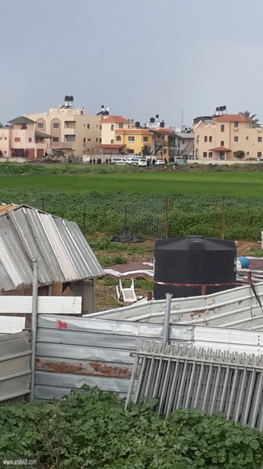 الاحتلال يخطر بهدم 30 منشأة فلسطينية بالضفة