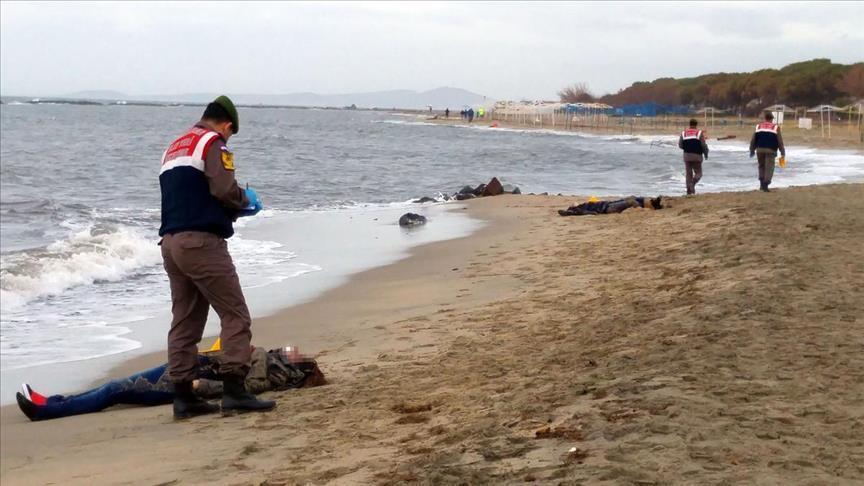 تركيا.. 24 قتيلاً بعد غرق قارب مهاجرين