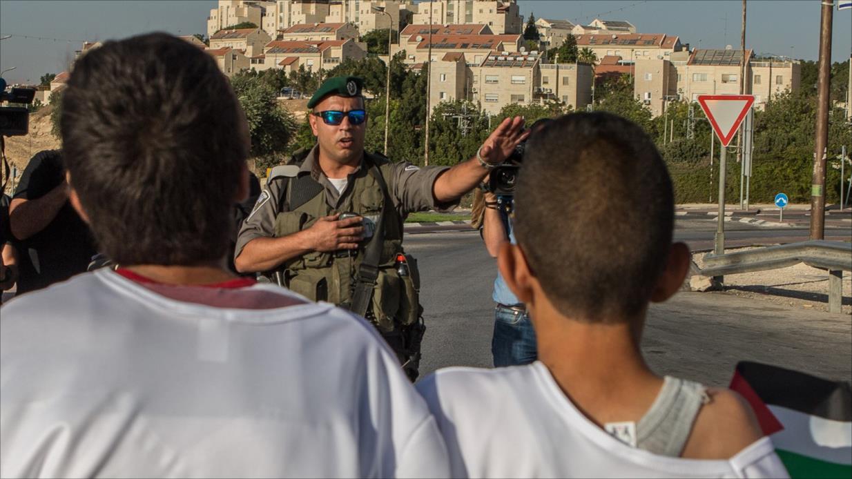 عنصرية الاحتلال ضد الفلسطينين تصل كرة القدم
