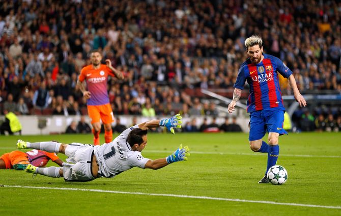 برشلونة يسحق السيتي بالأربعة وغلادباخ يهزم سيلتك