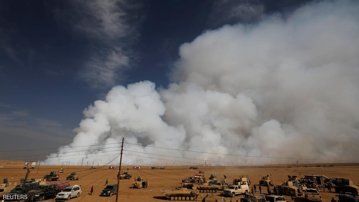 100 حالة اختناق إثر حرق داعش معملاً للكبريت في الموصل