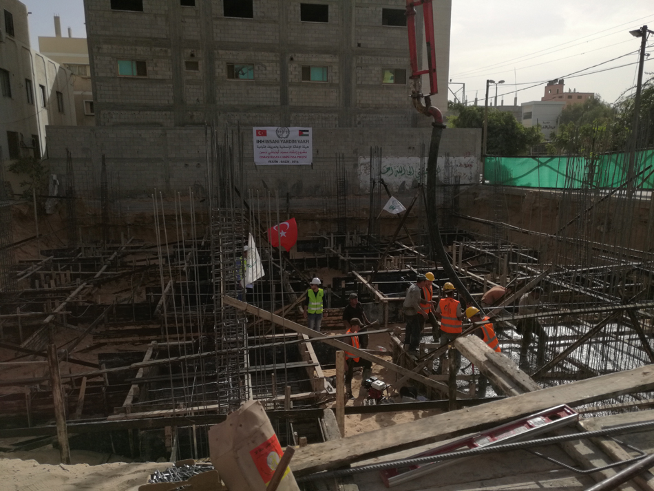 افتتاح أعمال البناء بمسجد الأونباشي حسن بغزة