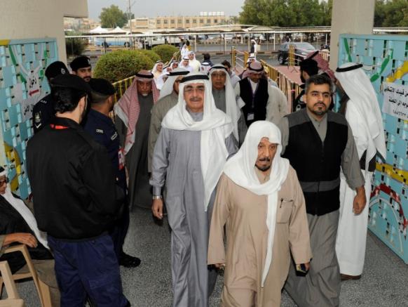 النتائج الأولية لانتخابات الكويت تسفر عن تغيير بالمجلس
