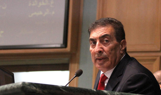 رئيس البرلمان الأردني: سلاح المقاومة الفلسطينية شرعي