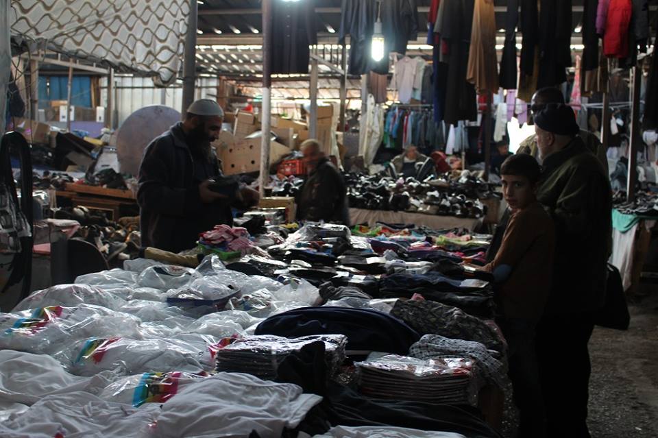 في نابلس.. سوق البالة للأغنياء والفقراء