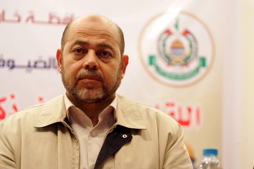 أبو مرزوق يستهجن قانونًا عراقيًّا يجرد اللاجئين الفلسطينيين من حقوقهم
