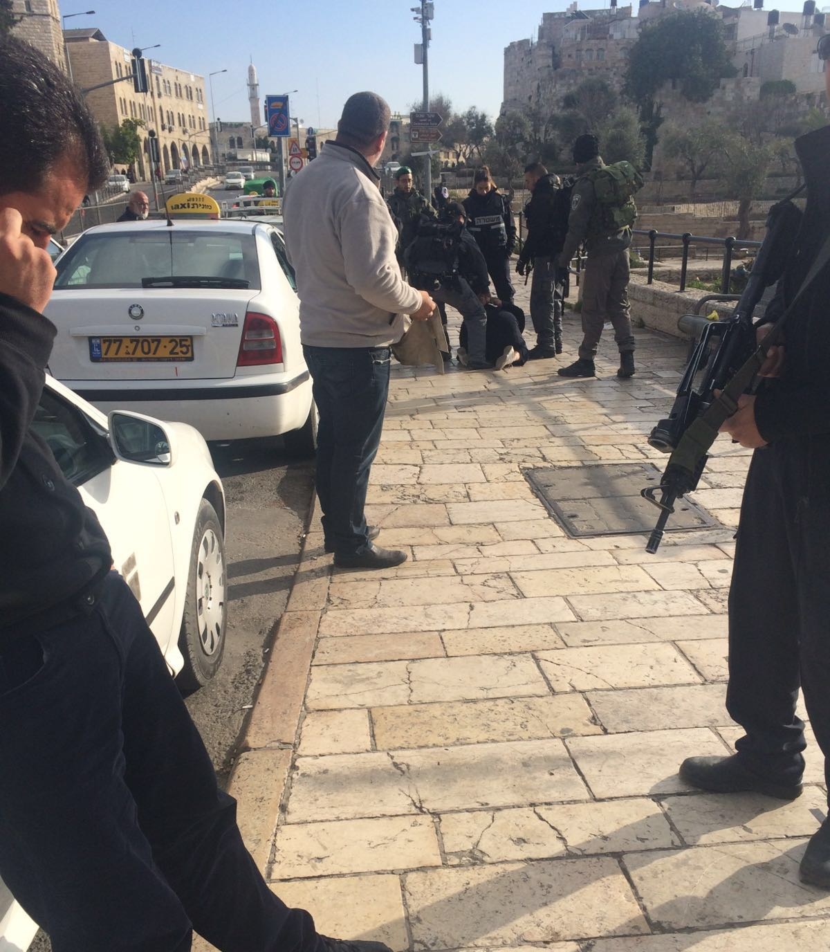 الاحتلال يعتقل فتاتين بنابلس والقدس بزعم محاولة تنفيذ عمليات