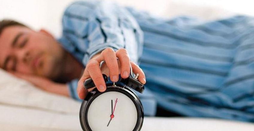 النوم أكثر من تسع ساعات يضاعف خطر الزهايمر