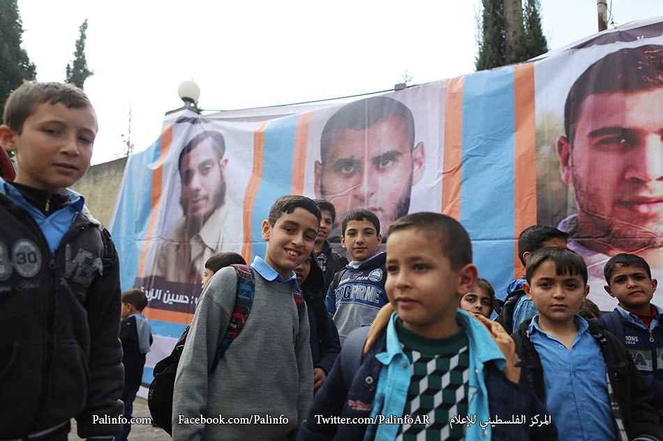 وقفة أمام السفارة المصرية بغزة للتضامن مع المختطفين الأربعة في مصر