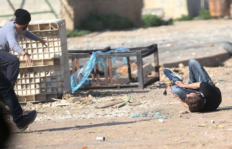 الانتفاضة مستمرة.. إصابات في مواجهات بالضفة وغزة