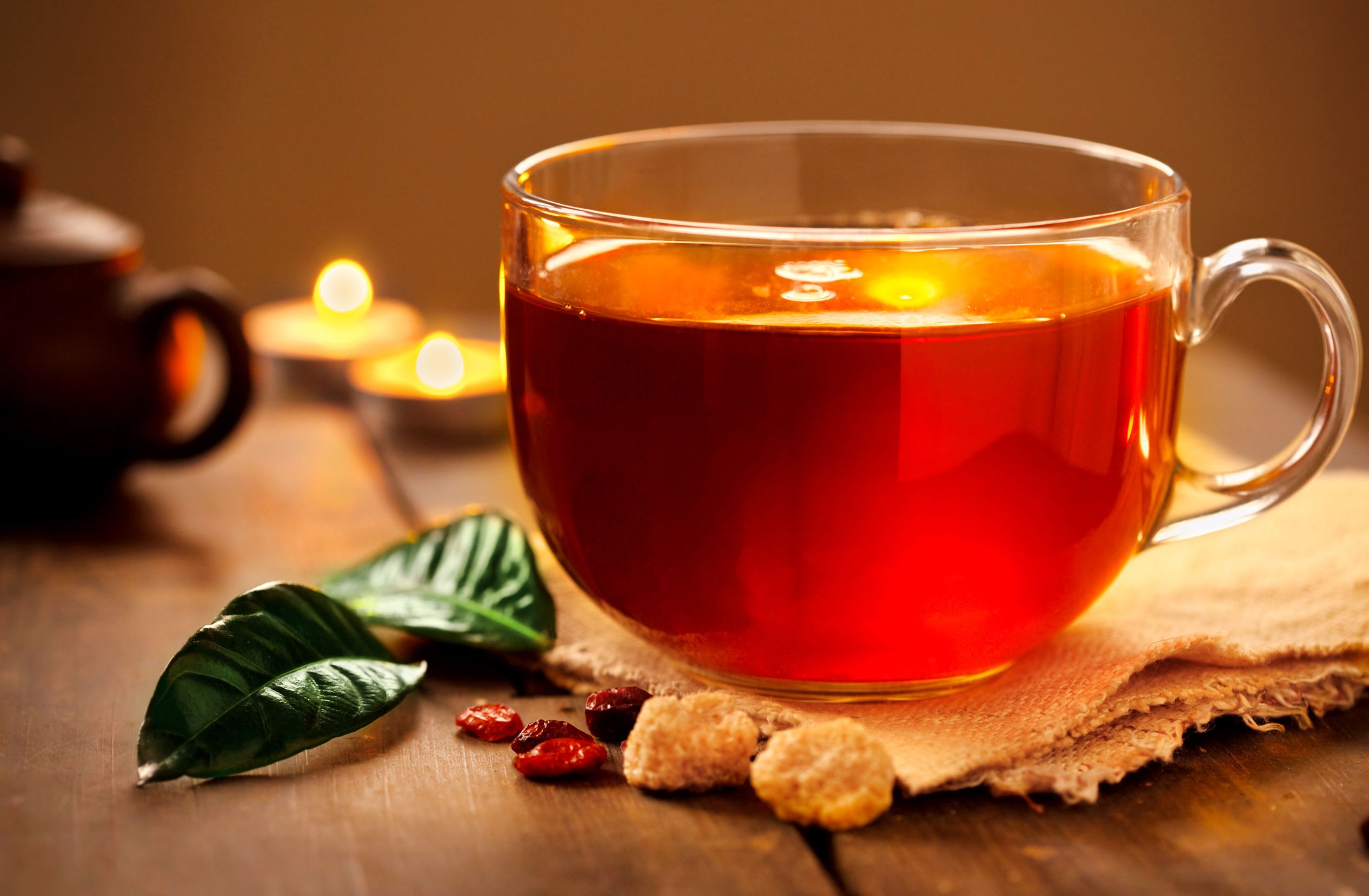 أفضل 6 أنواع من الشاي لحرق الدهون وفقدان الوزن