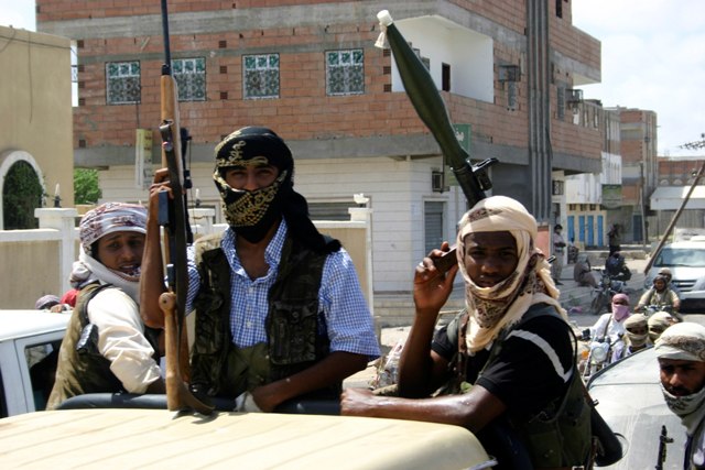 مقتل 10 مسلحين من القاعدة في غارات جوية جنوبي اليمن‎
