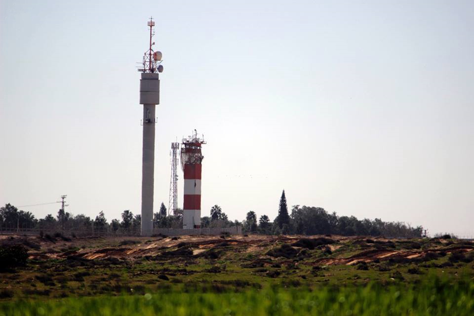 أبراج صهيونية متنقلة على حدود غزة.. ما الهدف؟