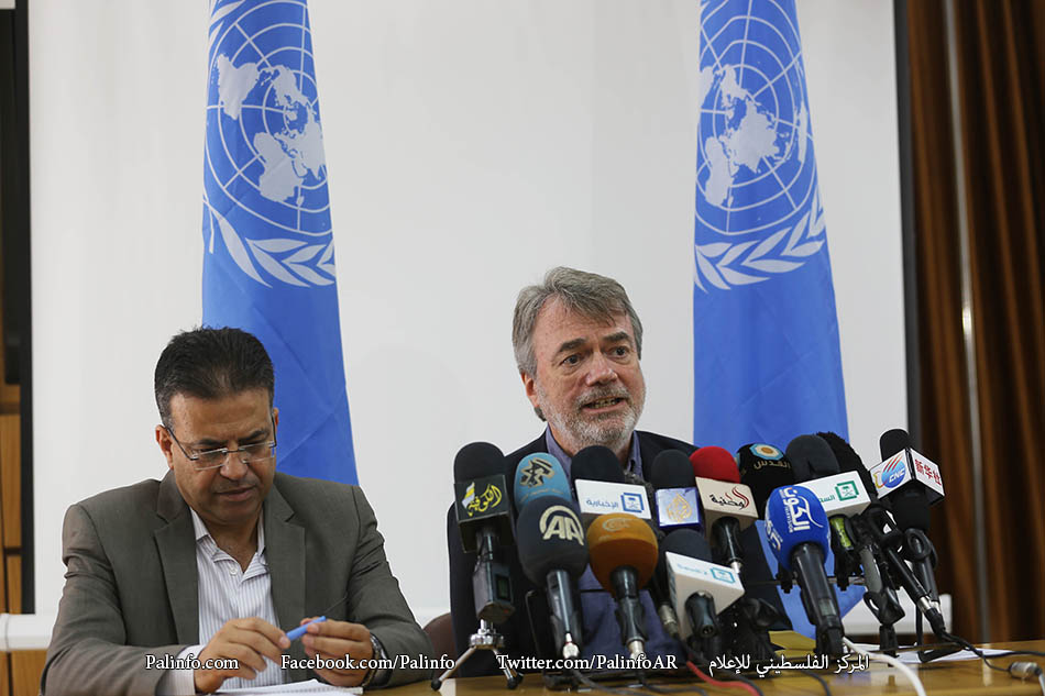 مؤتمر صحفي لمدير عمليات وكالة الغوث في غزة