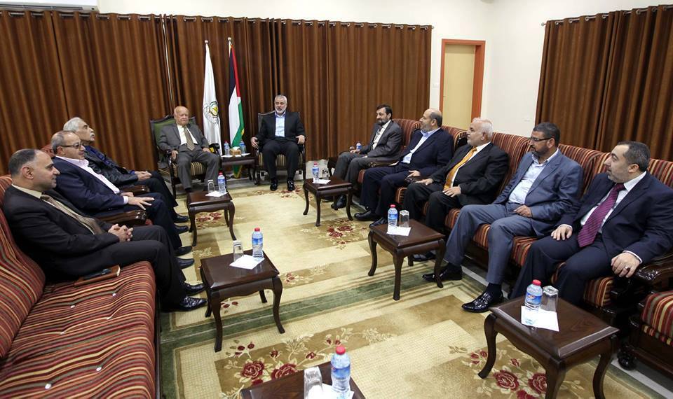 حماس وفتح تؤكدان أهمية المضي في تطبيق المصالحة
