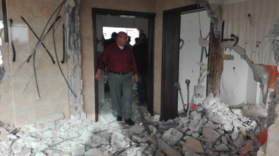 نابلس: الاحتلال يهدم منزل زياد العامر أحد المشاركين بعملية ايتمار
