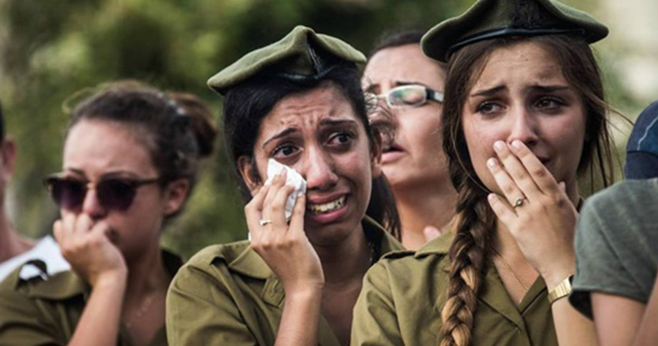 محكمة إسرائيلية تبحث قرار تجميد إلحاق النساء بسلاح المدرعات