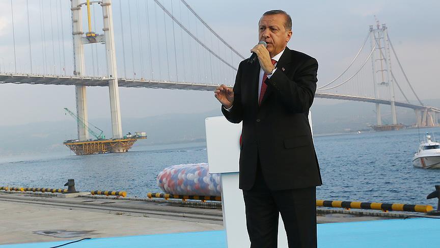 أردوغان: ندرس منح الجنسية لمن يطلبها من اللاجئين السوريين