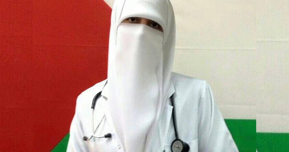 المحررة أبو شرار: البوسطة تسبب معاناة كبيرة للأسيرات الجريحات المحررة أبو شرار: البوسطة تسبب معاناة كبيرة للأسيرات الجريحات
