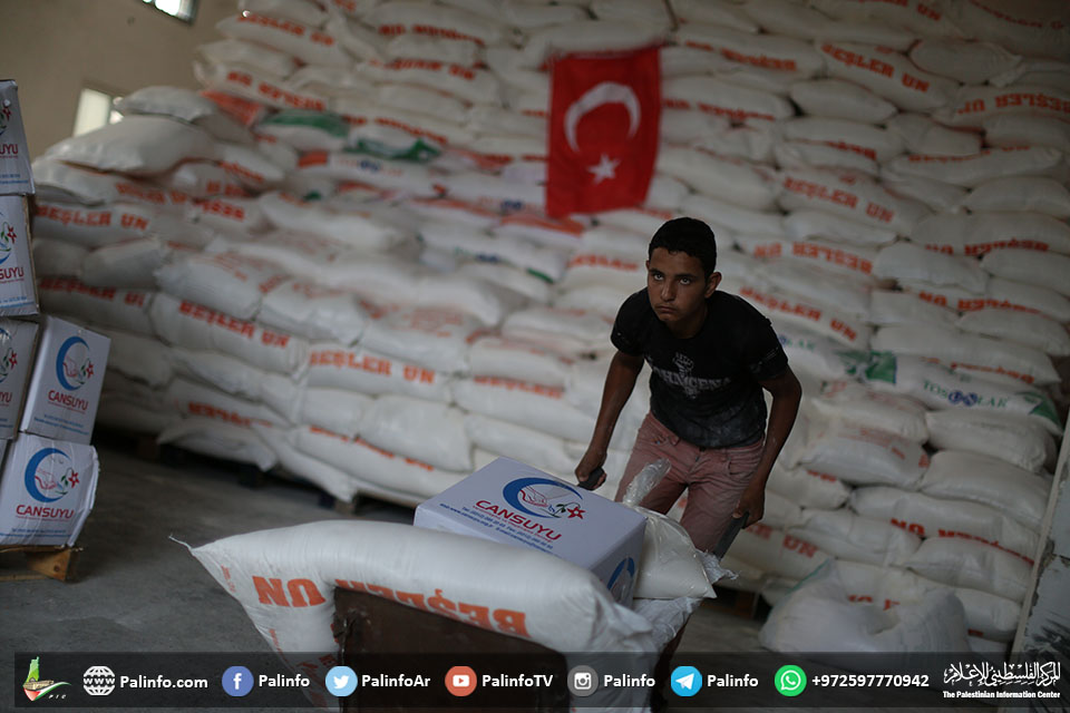 غزة.. وصول الدفعة الثانية من مساعدات السفينة التركية