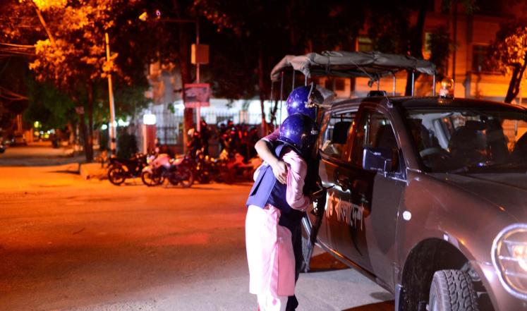 20 قتيلا بهجوم لـتنظيم الدولة على مطعم ببنغلادش
