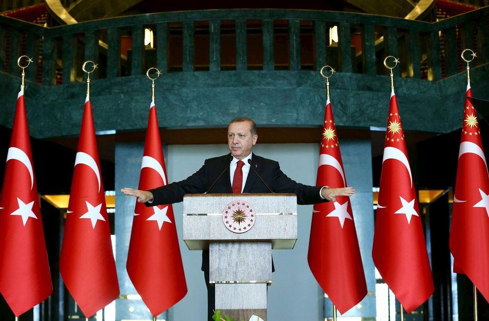 أردوغان يؤكد رفضه لفدرلة تركيا
