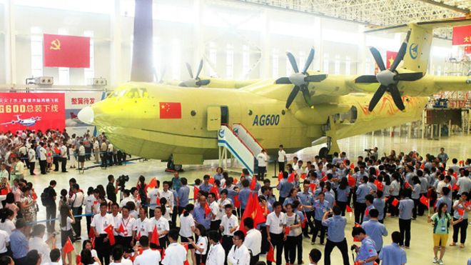 الصين تنتج أكبر طائرة برمائية في العالم