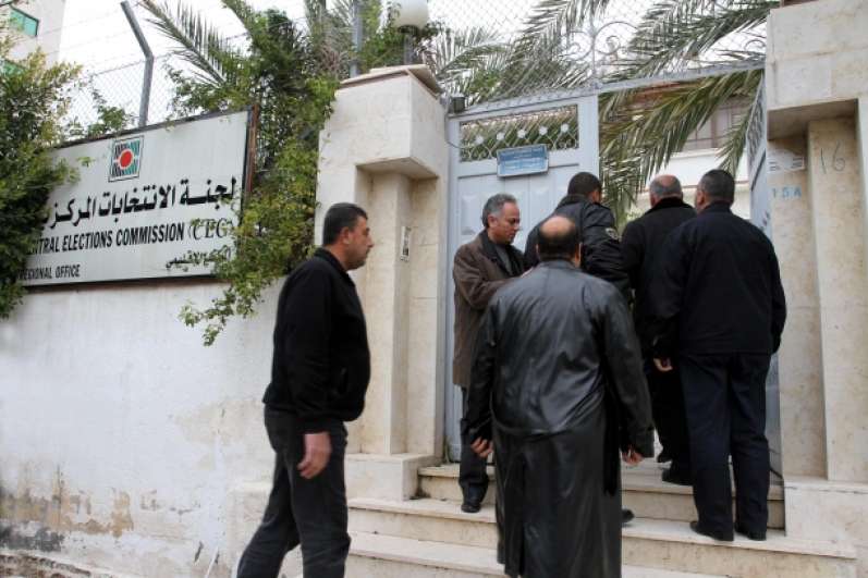لجنة الانتخابات المركزية تنهي مرحلة التسجيل والنشر والاعتراض