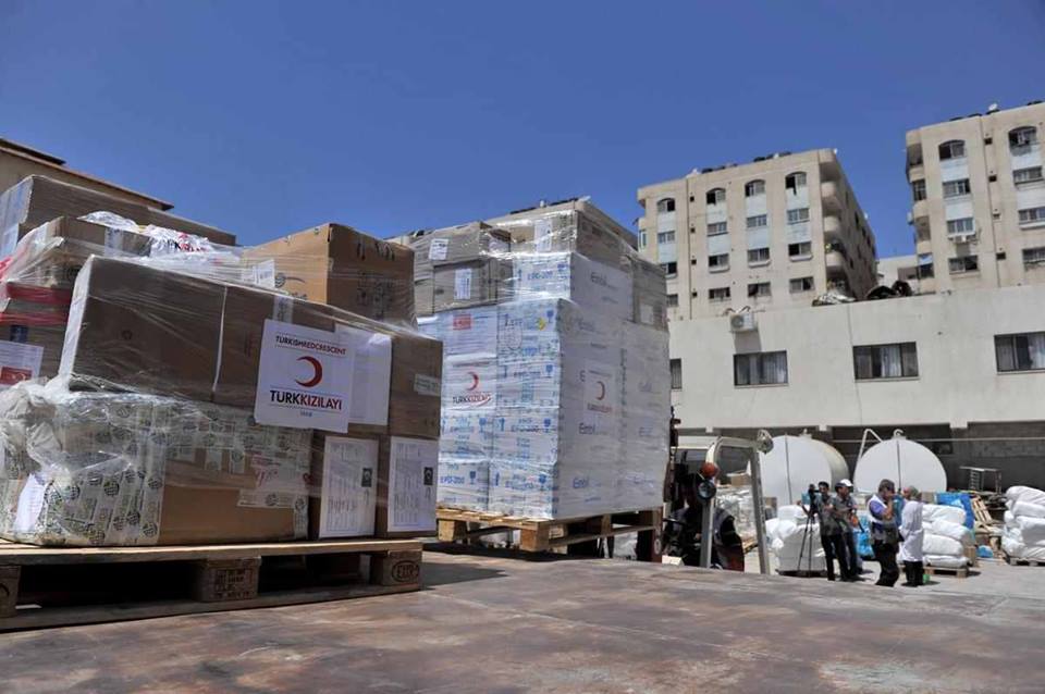 الاحتلال يفتح معبر كرم أبو سالم لإدخال مساعدات تركية لغزة