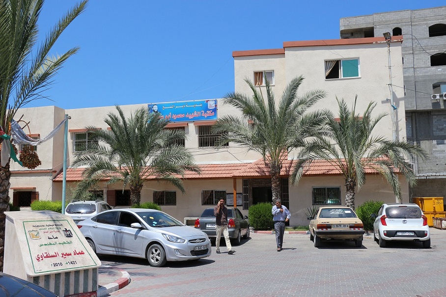 بلدية دير البلح تنظم جولة للصحفيين على مرافقها الحيوية