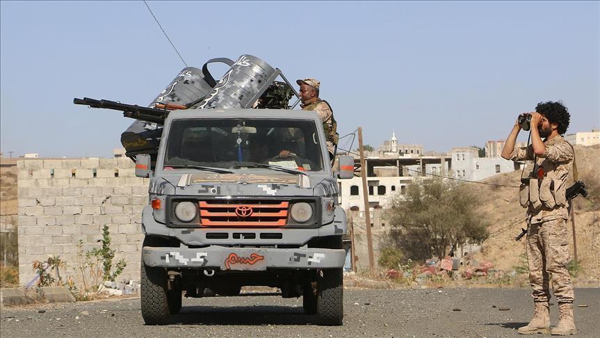 مقتل 7 أشخاص جنوبي السعودية إثر سقوط مقذوفات عسكرية من اليمن