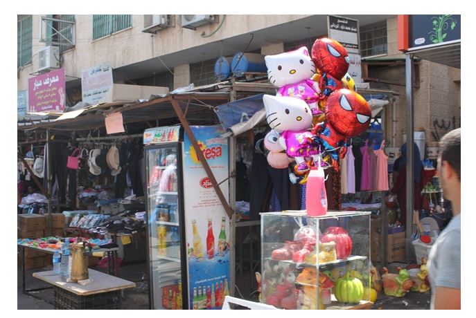في جنين.. عندما يفتح العيد بابا من الرزق للكثيرين