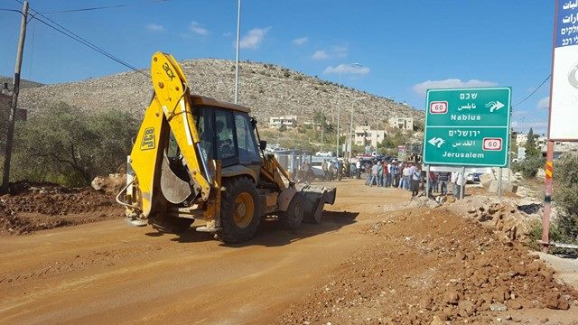 الاحتلال يعيد فتح مداخل قرى جنوب نابلس