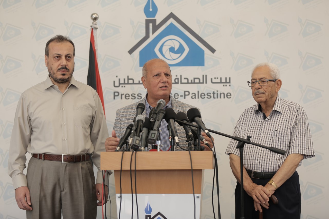 الخضري: 65 ألف مواطن في غزة لا زالوا مشردين